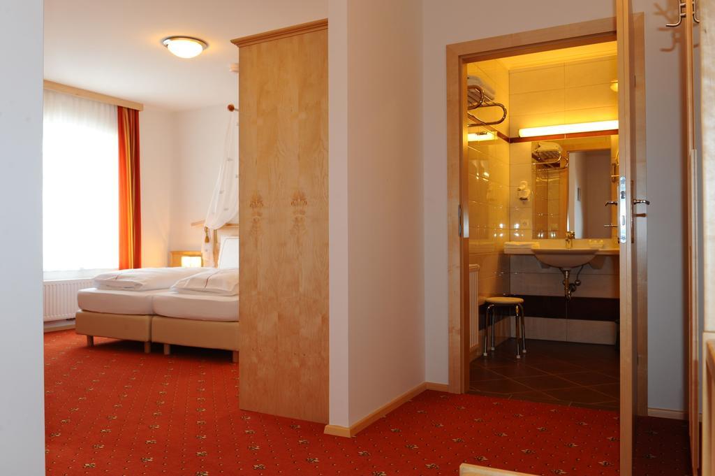 Hotel-Gasthof-Fleischerei - Zur Alten Post Schwanberg Εξωτερικό φωτογραφία
