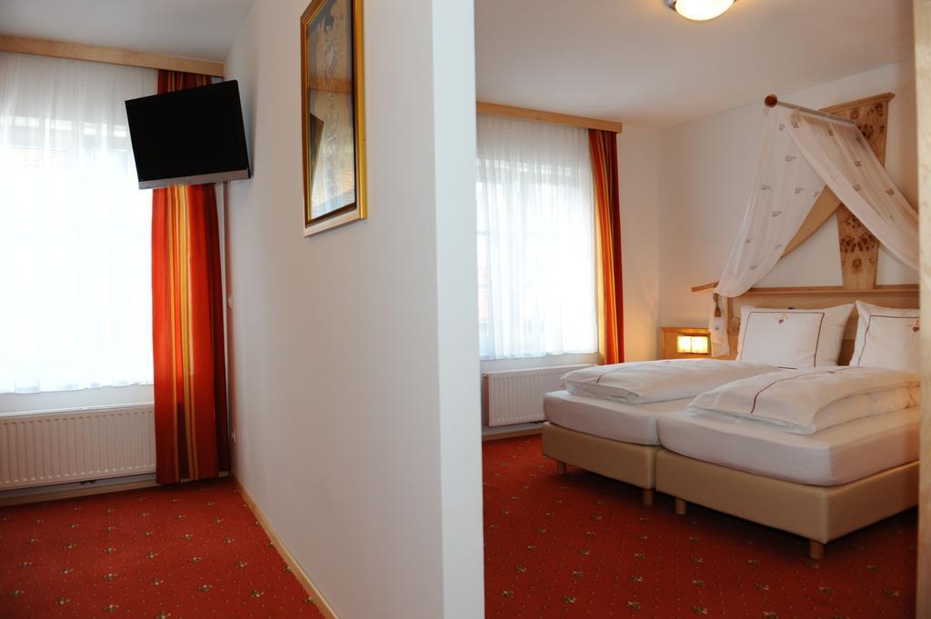 Hotel-Gasthof-Fleischerei - Zur Alten Post Schwanberg Εξωτερικό φωτογραφία